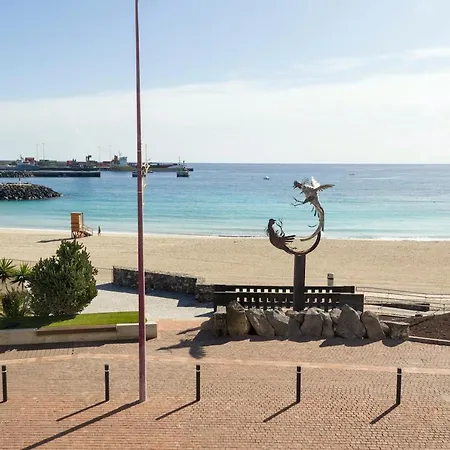 Duplex Playa Chica Holiday home *